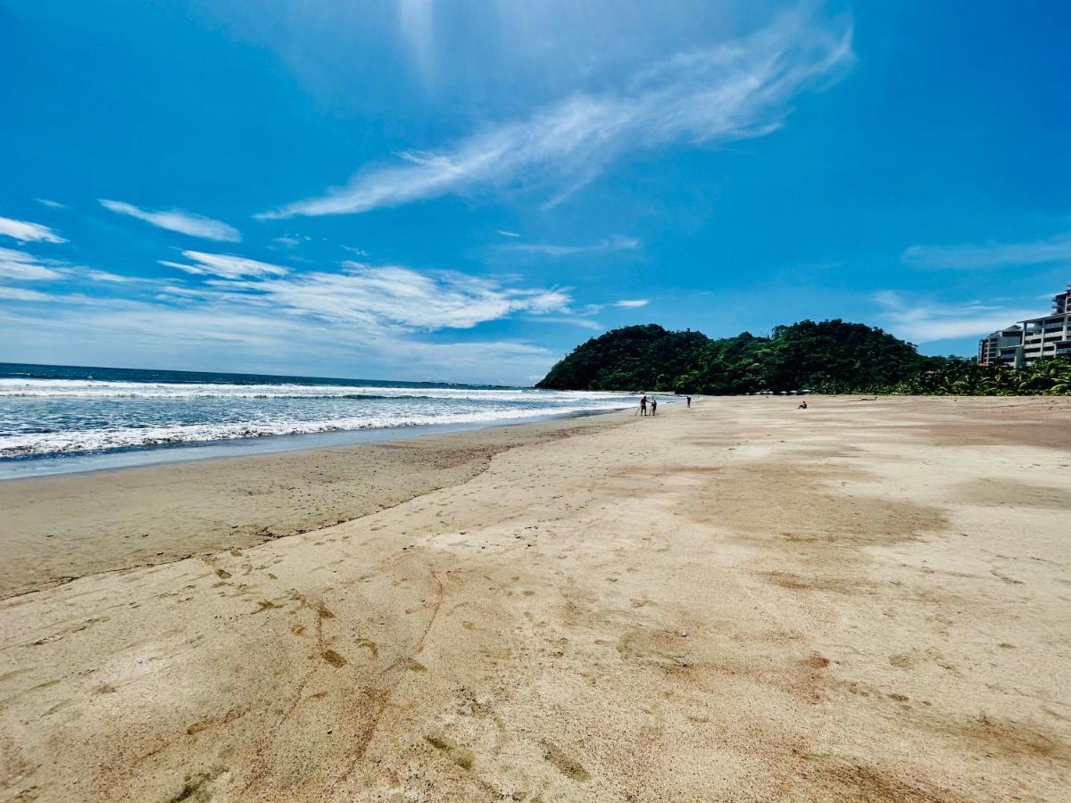 Apartamento De Lujo Las 3 Gotas Jaco, Frente Al Mar Con Vista A La Playa Ngoại thất bức ảnh